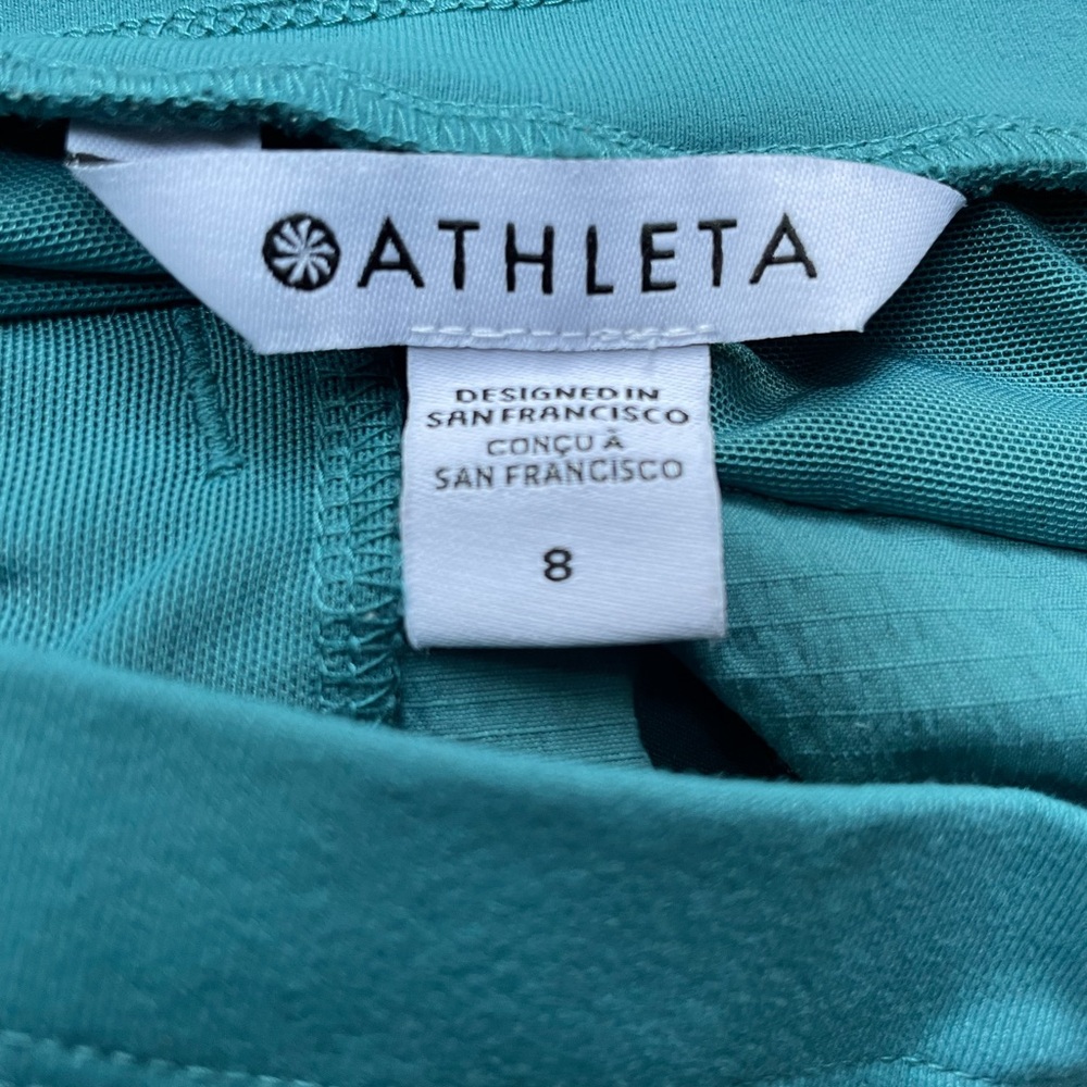 Trekkie north size 8 Athleta